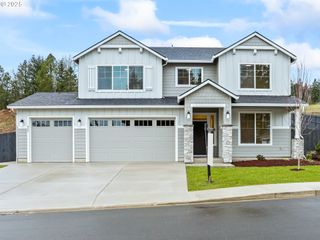 403 W 19TH St, La Center, WA 98629