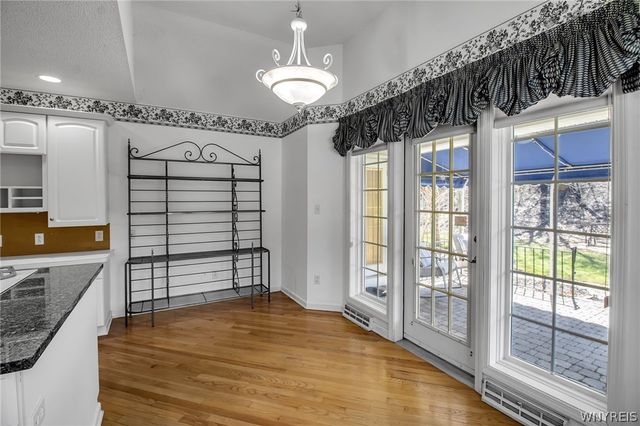 11 Brambly Court, Amherst, NY 14221
