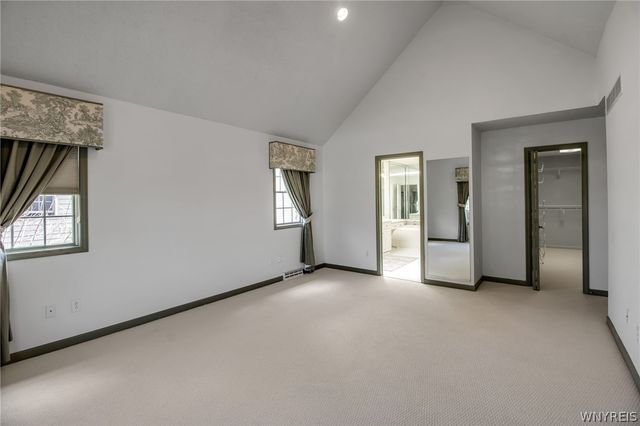 11 Brambly Court, Amherst, NY 14221