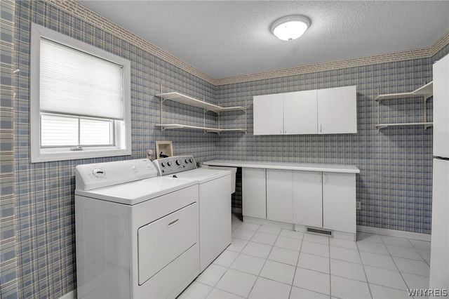 11 Brambly Court, Amherst, NY 14221