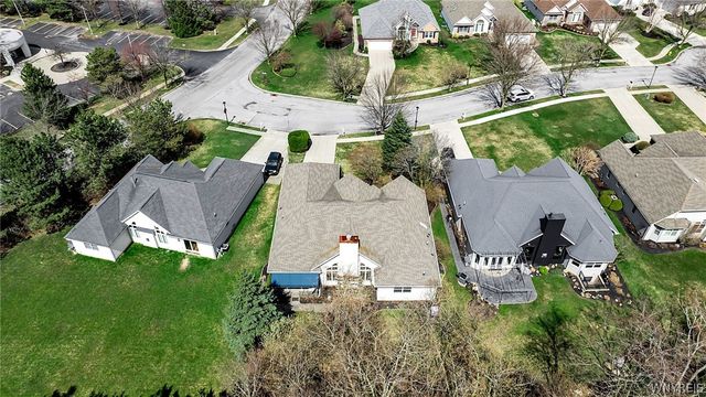11 Brambly Court, Amherst, NY 14221