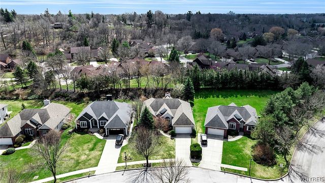 11 Brambly Court, Amherst, NY 14221