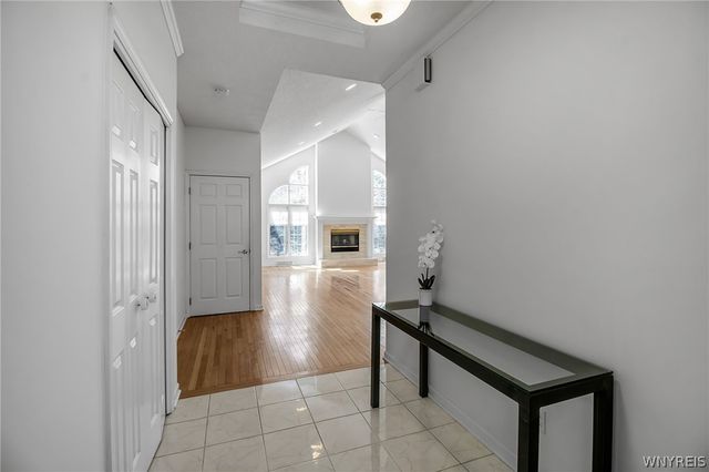 11 Brambly Court, Amherst, NY 14221