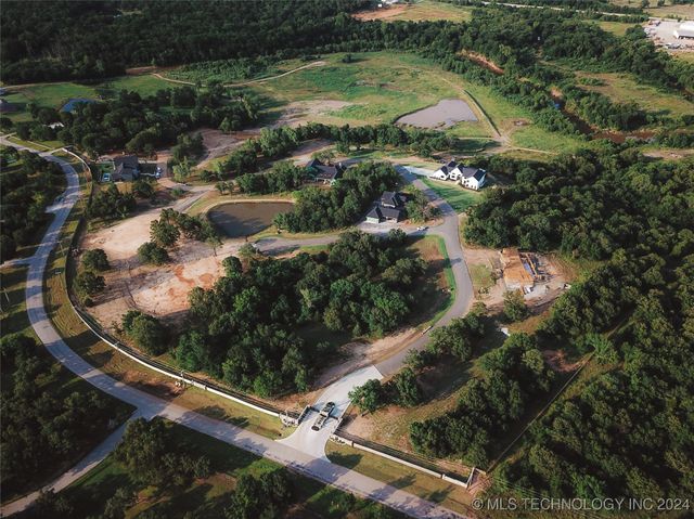 5923 Emberlyn Way, Sapulpa, OK 74066