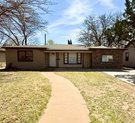 3011 37th Street, Lubbock, TX 79413