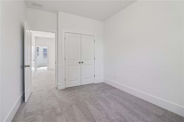 1676 Gunnin NW Trace, Atlanta, GA 30318