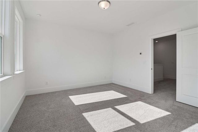 1676 Gunnin NW Trace, Atlanta, GA 30318