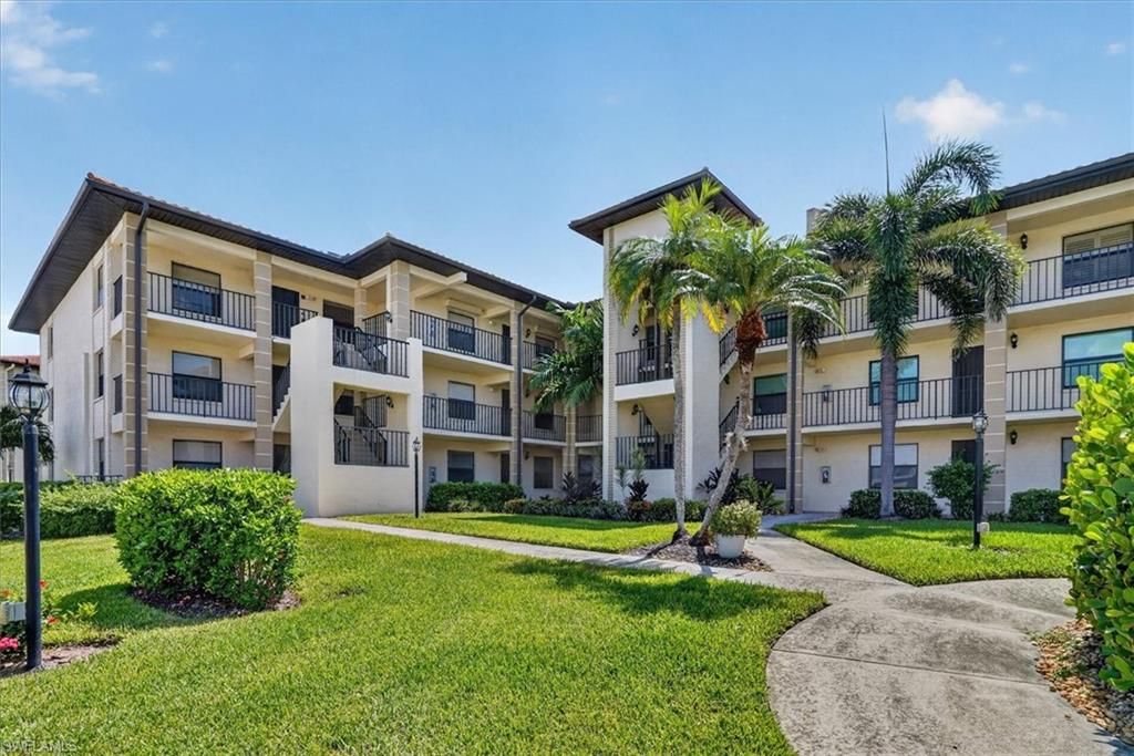 12601 Kelly Sands WAY 422, FORT MYERS, FL 33908 — photo 2