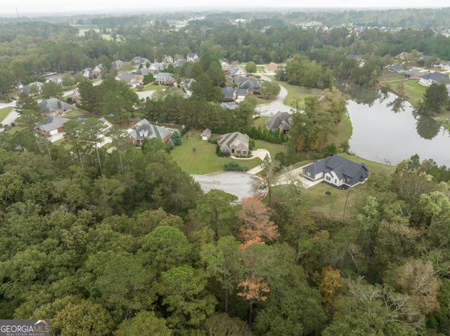 214 Picketts Mill Court, Bonaire, GA 31005