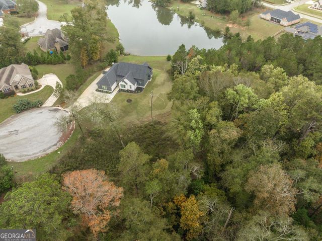 214 Picketts Mill Court, Bonaire, GA 31005