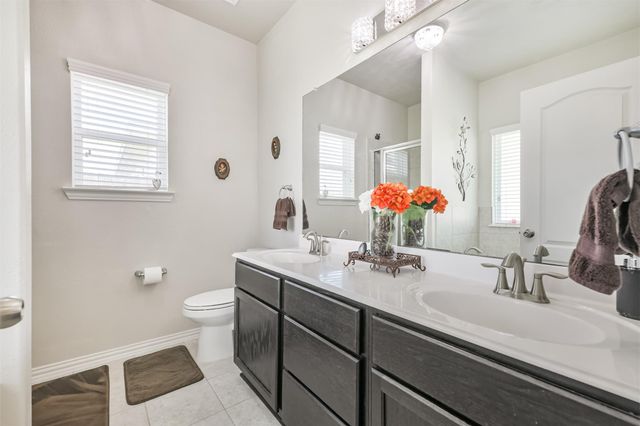 7527 Windsor Valley Lane, Houston, TX 77049
