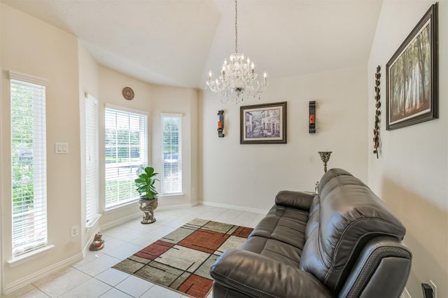 7527 Windsor Valley Lane, Houston, TX 77049