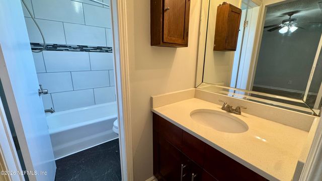 11766 WHITE HORSE Road, Jacksonville, FL 32246