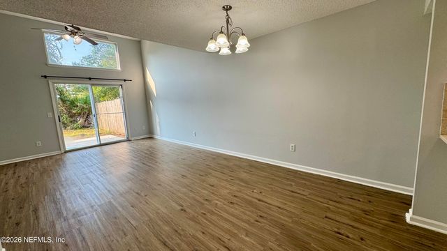 11766 WHITE HORSE Road, Jacksonville, FL 32246