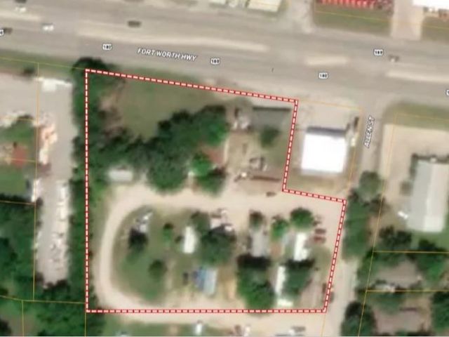 1220 Fort Worth Highway, Weatherford, TX 76086