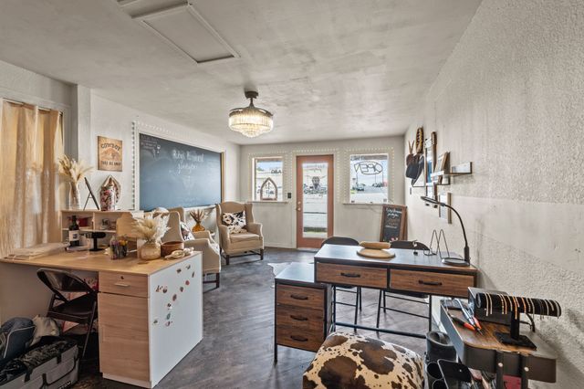 1220 Fort Worth Highway, Weatherford, TX 76086