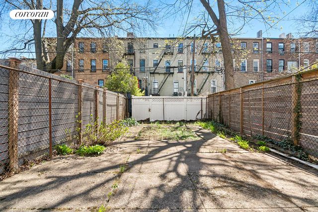 588 MONROE Street, New York City, NY 11221
