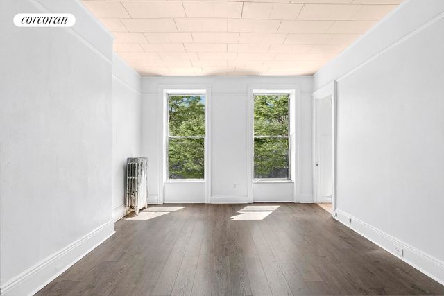 588 MONROE Street, New York City, NY 11221