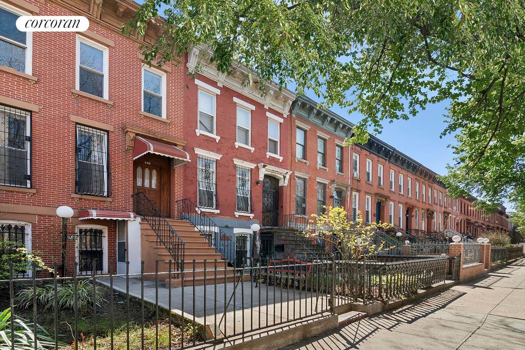 588 MONROE Street, New York City, NY 11221