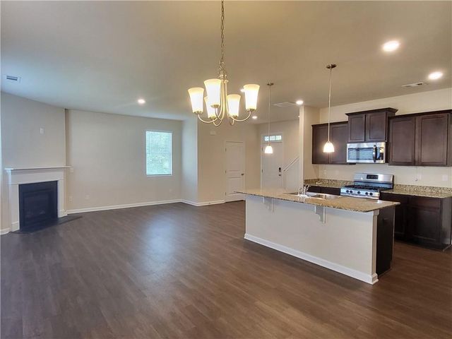 203 Ivey Hollow Circle, Dawsonville, GA 30534