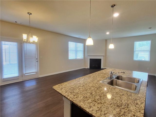 203 Ivey Hollow Circle, Dawsonville, GA 30534