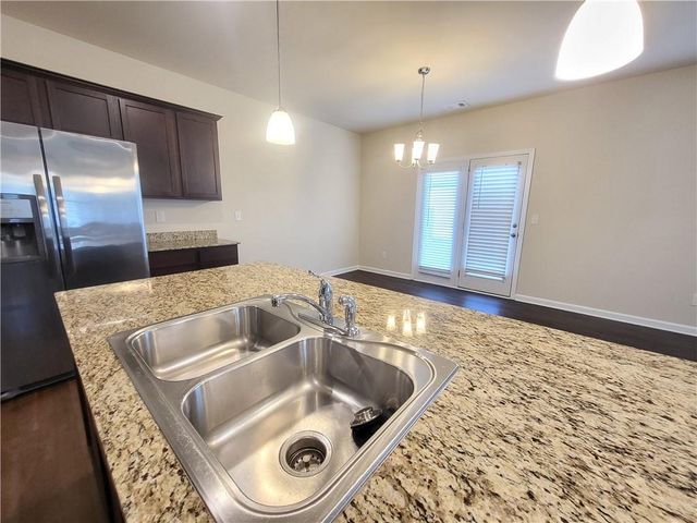 203 Ivey Hollow Circle, Dawsonville, GA 30534