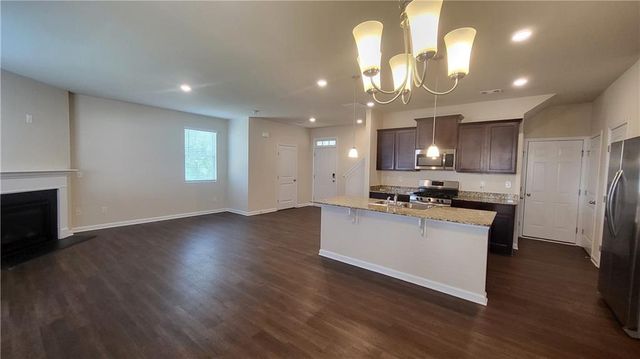 203 Ivey Hollow Circle, Dawsonville, GA 30534