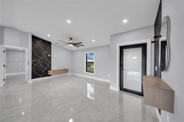 2124 NE 16th Place, Cape Coral, FL 33909