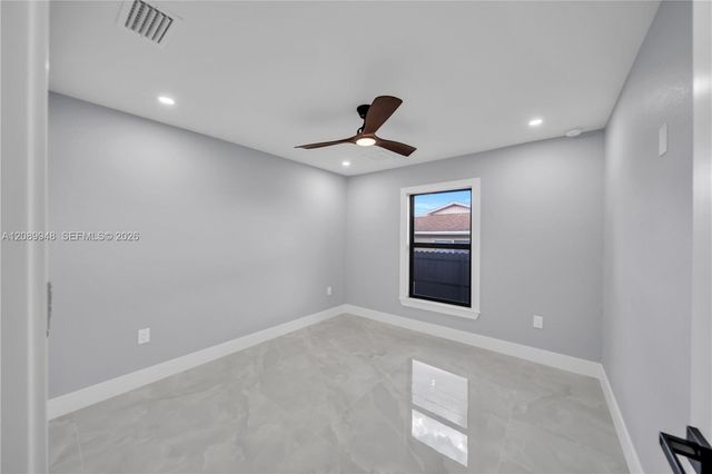 2124 NE 16th Place, Cape Coral, FL 33909