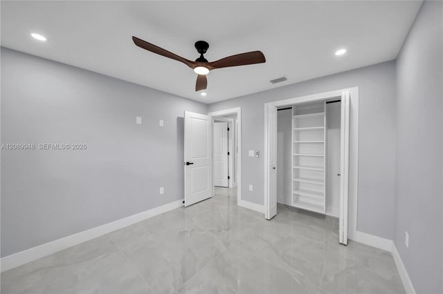 2124 NE 16th Place, Cape Coral, FL 33909