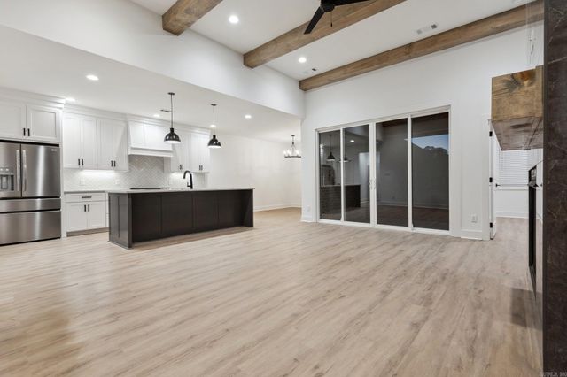 304 Edgewood Circle, Little Rock, AR 72223