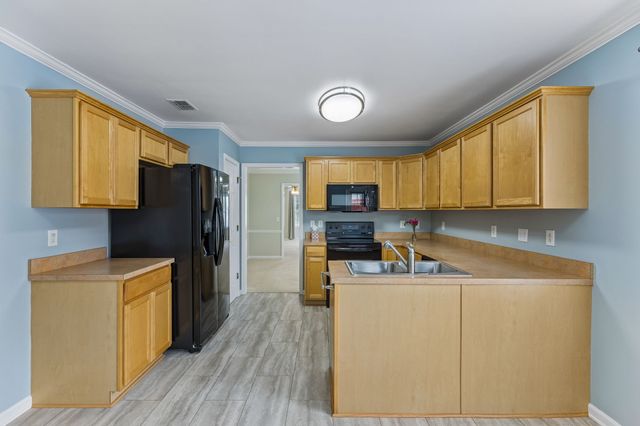 335 Forest Glen Cir, Murfreesboro, TN 37128