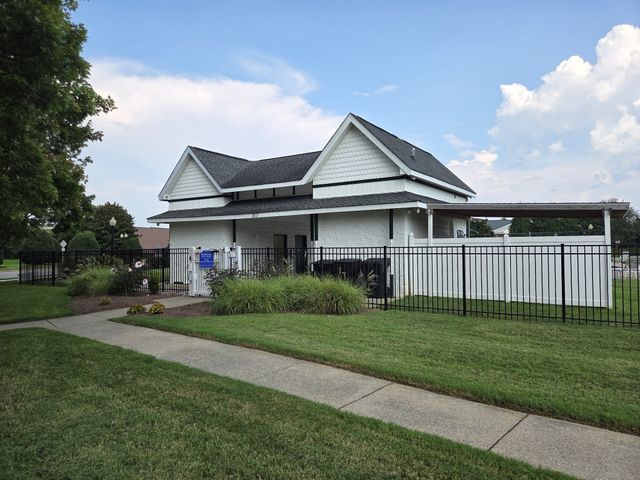335 Forest Glen Cir, Murfreesboro, TN 37128