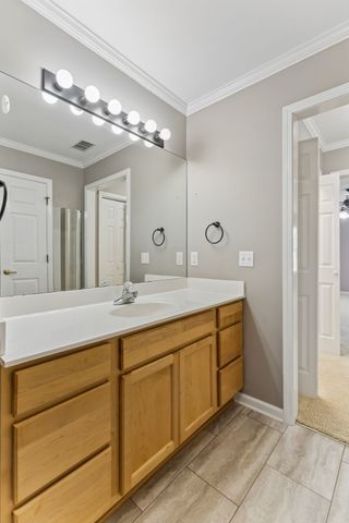 335 Forest Glen Cir, Murfreesboro, TN 37128