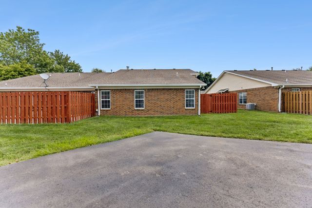 335 Forest Glen Cir, Murfreesboro, TN 37128
