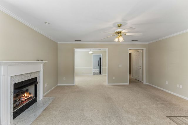 335 Forest Glen Cir, Murfreesboro, TN 37128
