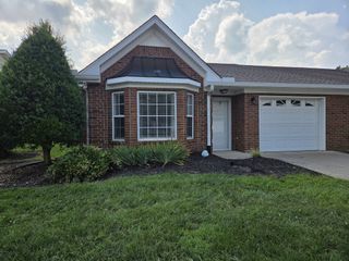335 Forest Glen Cir, Murfreesboro, TN 37128