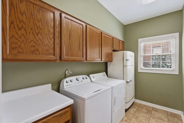 1791 WOOD OAK DR, Cordova, TN 38016