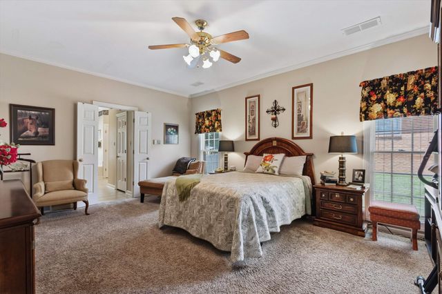 1791 WOOD OAK DR, Cordova, TN 38016