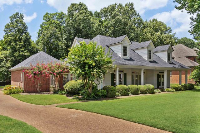 1791 WOOD OAK DR, Cordova, TN 38016