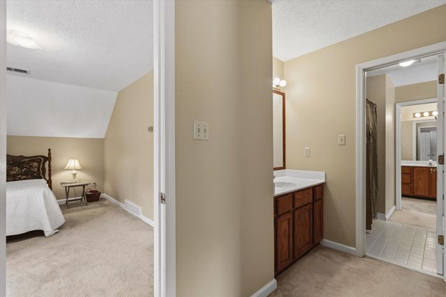 1791 WOOD OAK DR, Cordova, TN 38016