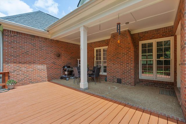 1791 WOOD OAK DR, Cordova, TN 38016