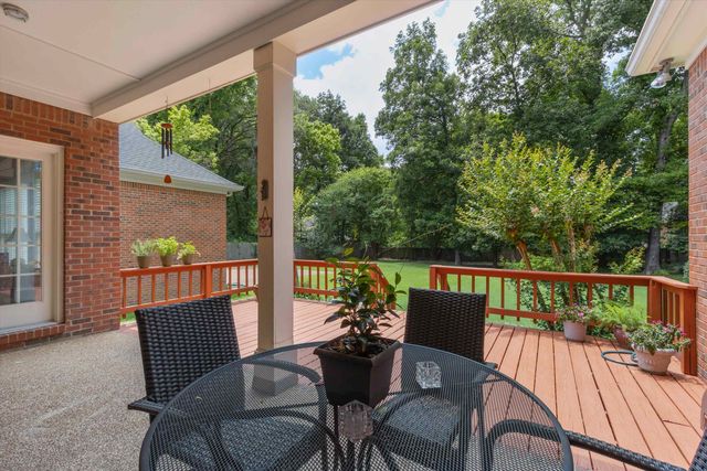 1791 WOOD OAK DR, Cordova, TN 38016