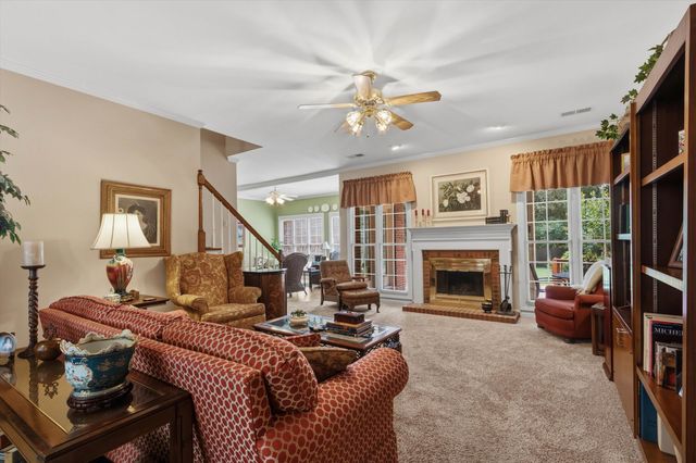 1791 WOOD OAK DR, Cordova, TN 38016