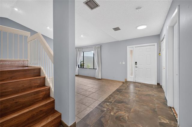 16831 Patio Village Ln, Weston, FL 33326
