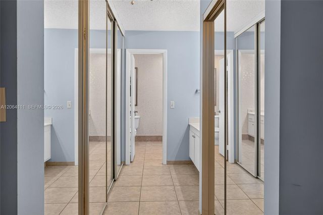 16831 Patio Village Ln, Weston, FL 33326