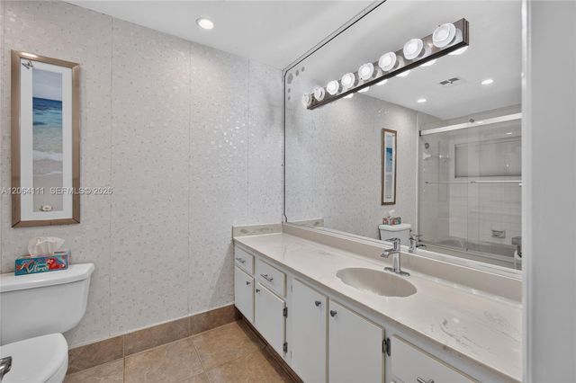 16831 Patio Village Ln, Weston, FL 33326