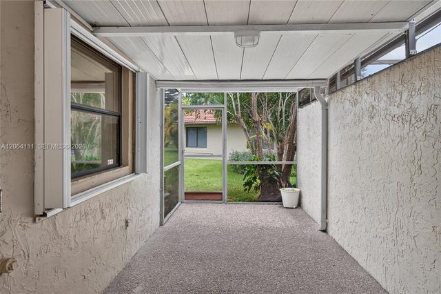 16831 Patio Village Ln, Weston, FL 33326
