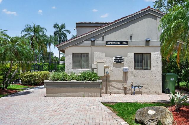16831 Patio Village Ln, Weston, FL 33326