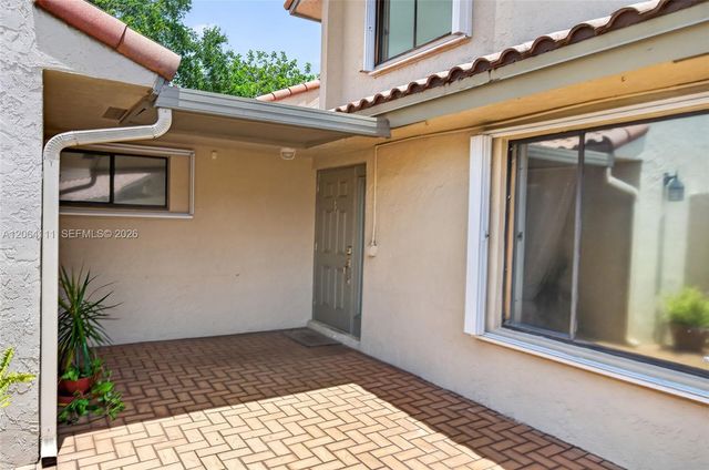 16831 Patio Village Ln, Weston, FL 33326